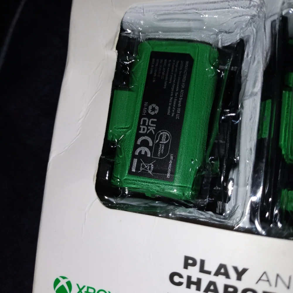PowerA Play and Charge Kit for Xbox Series X|S - New